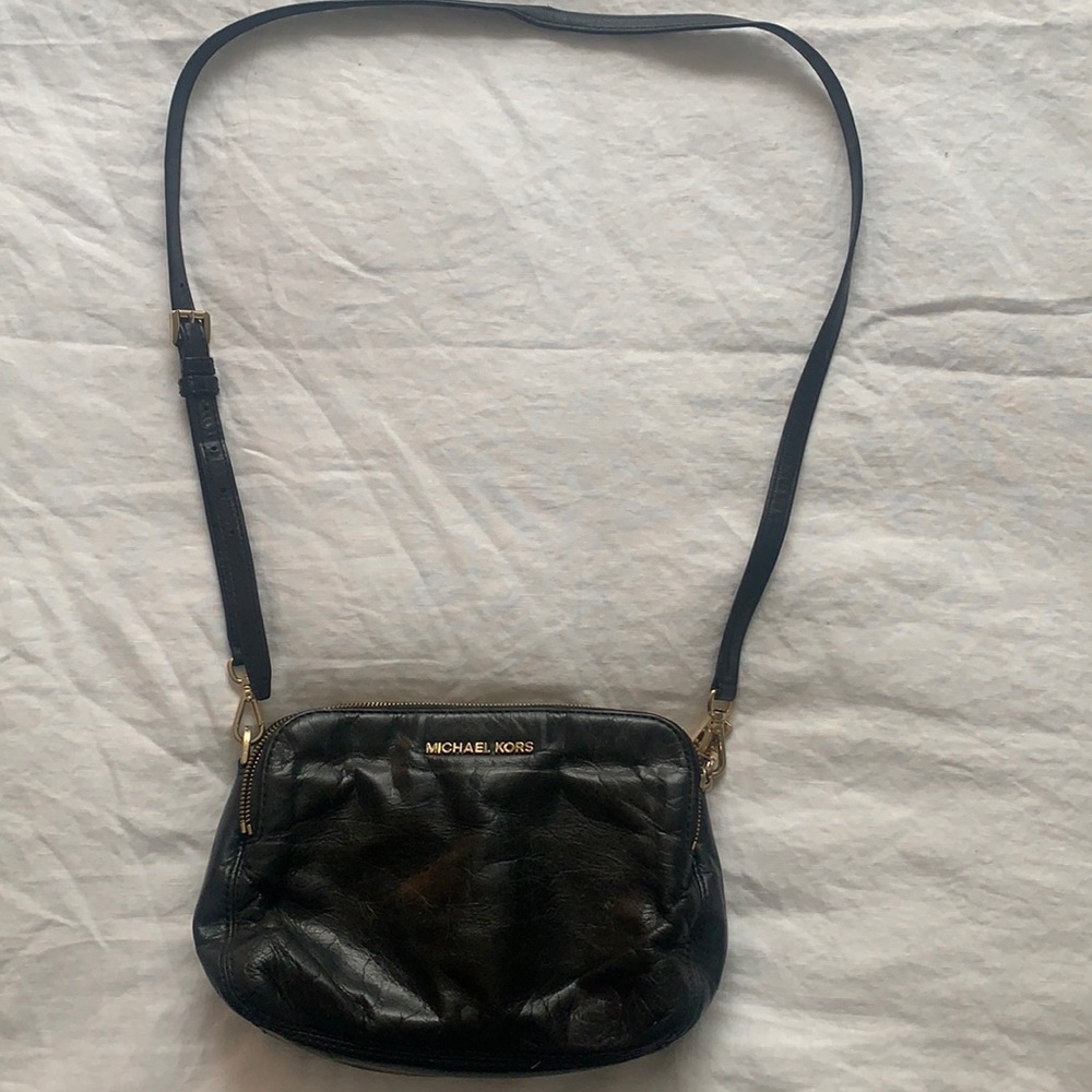 Michael Kors black crossbody purse